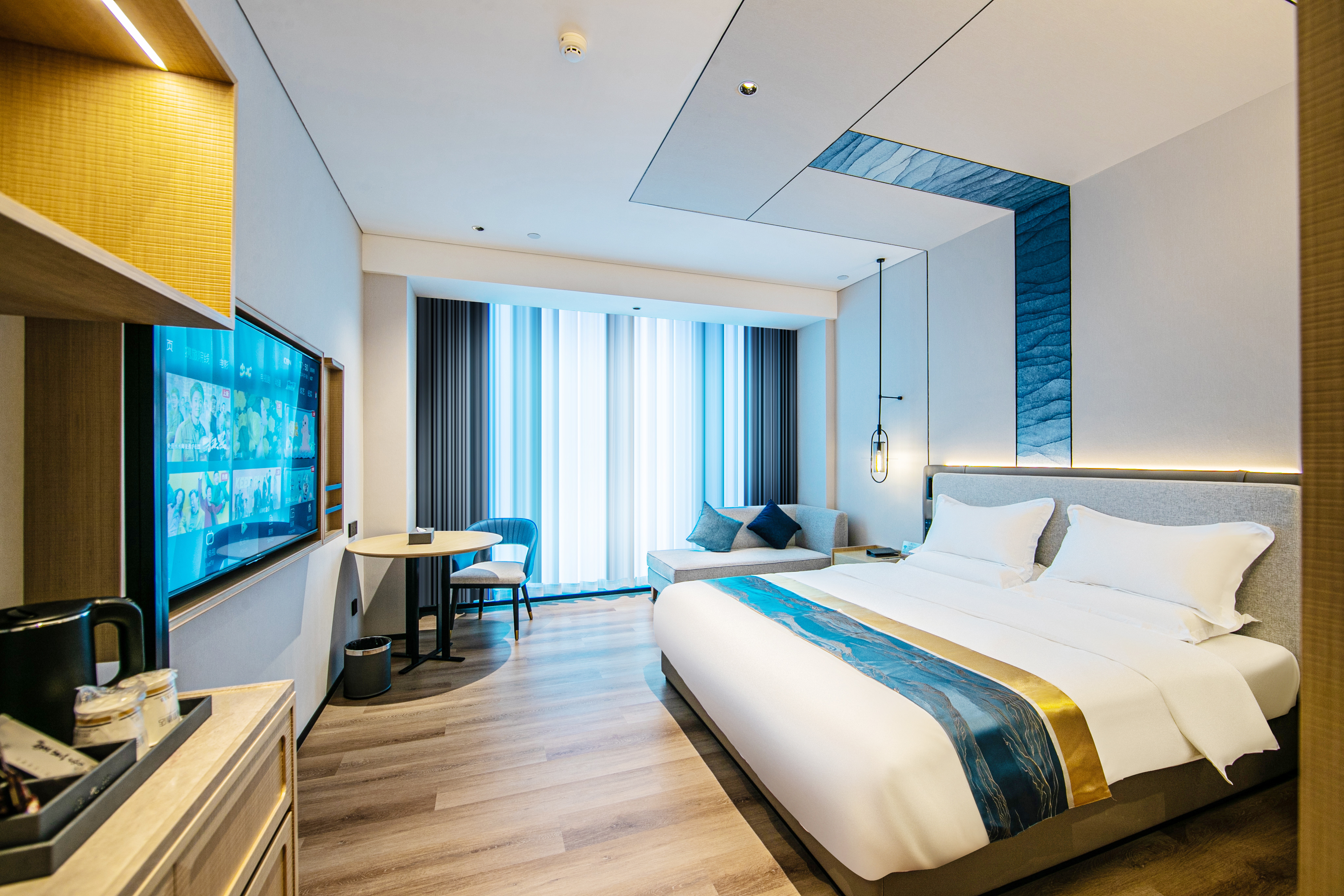 Premier King Room